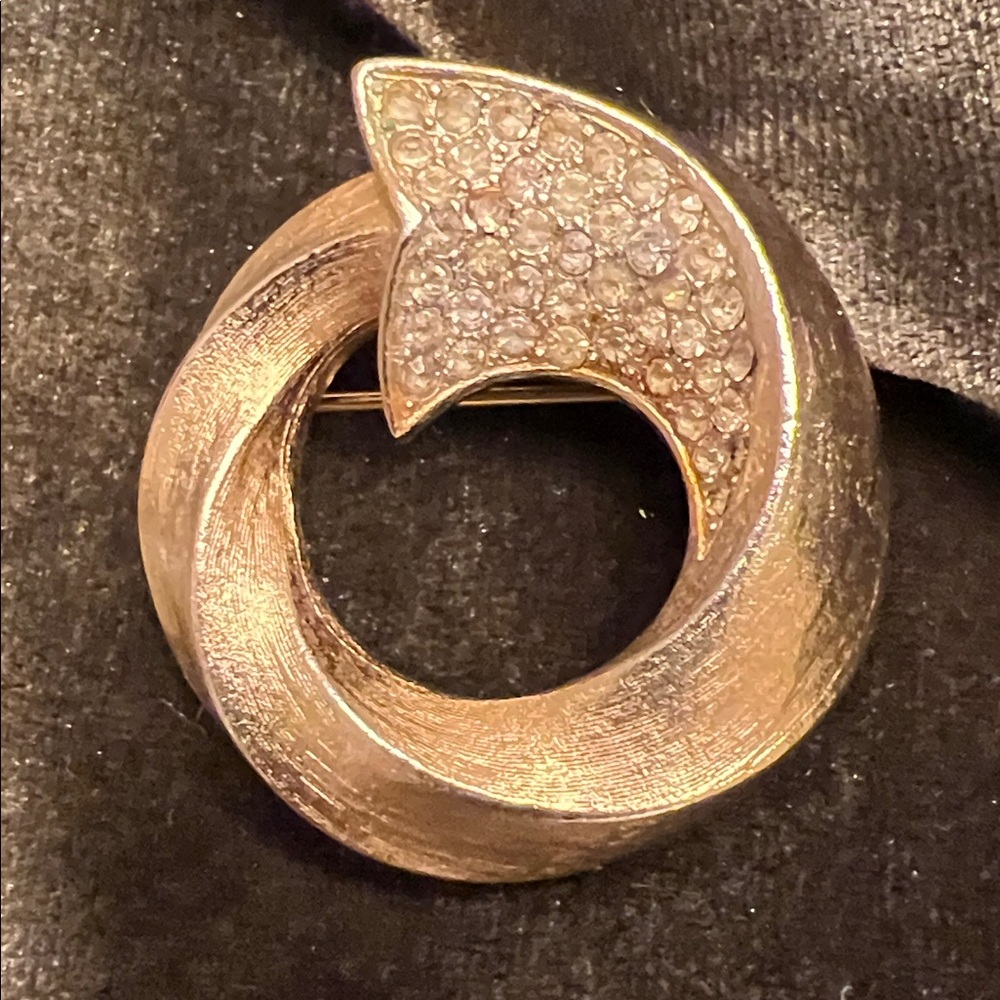 Corocraft Signed Gold-Tone Swirl Brooch